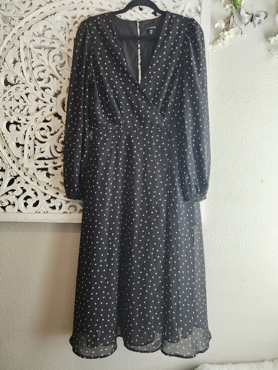 Lucy Paris Dresses & Skirts - LUCY PARIS POLKA DOT MIDI LONG SHEER SLEEVE SIZE MEDIUM.
